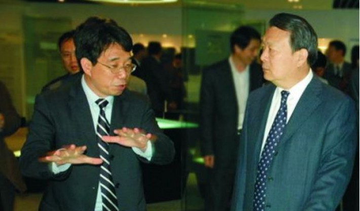 十三届全国政协副主席夏宝龙